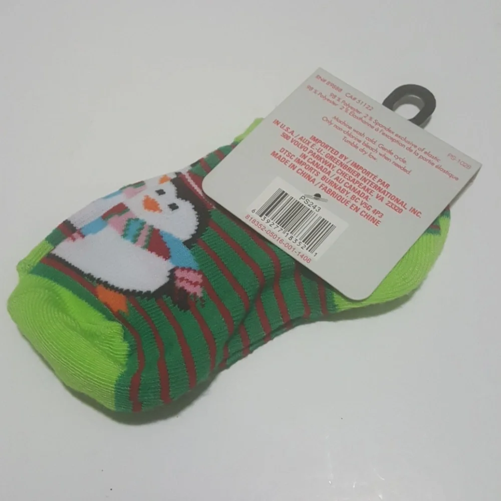 Christmas Kids Penguin Holiday Socks Size 4-6